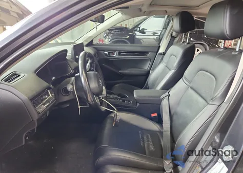 2022 Honda Civic Touring z USA, uszkodzony, nr VIN 2HGFE1F96NH001021